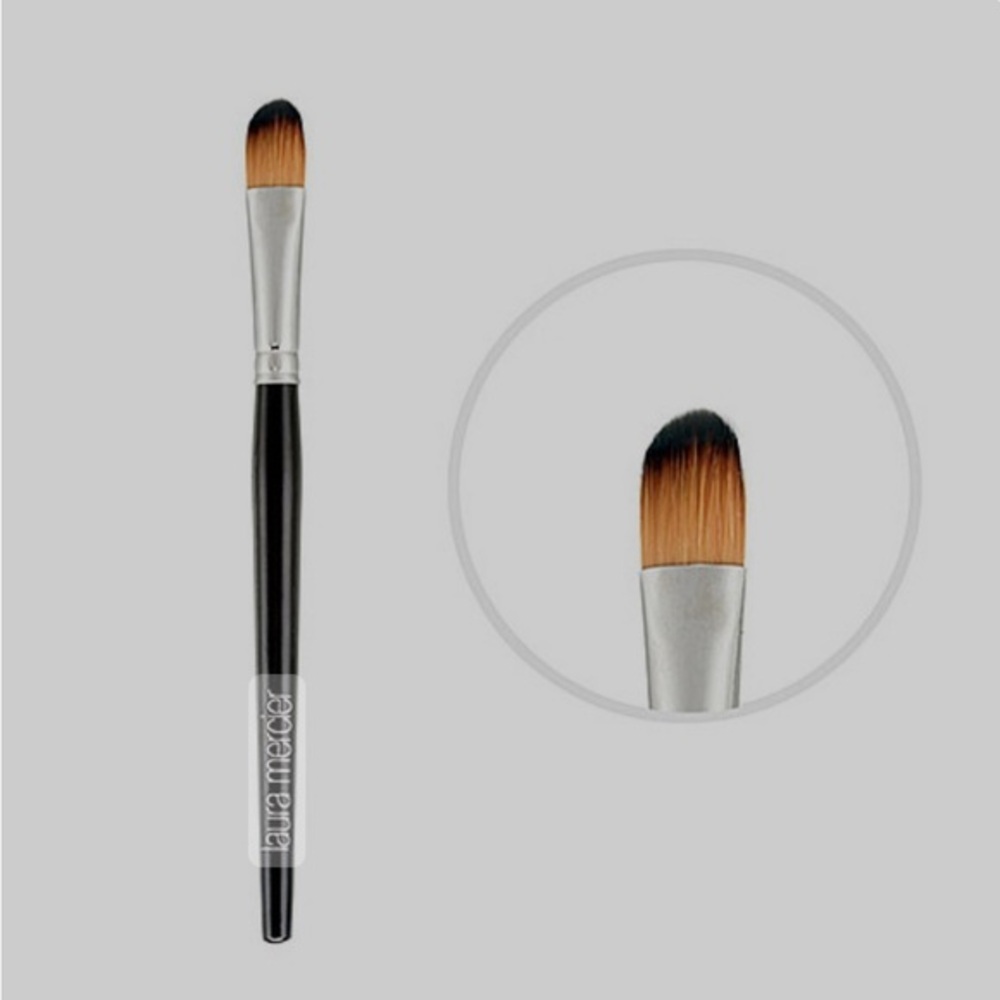 Laura Mercier camouflage powder brush, original, NWOB